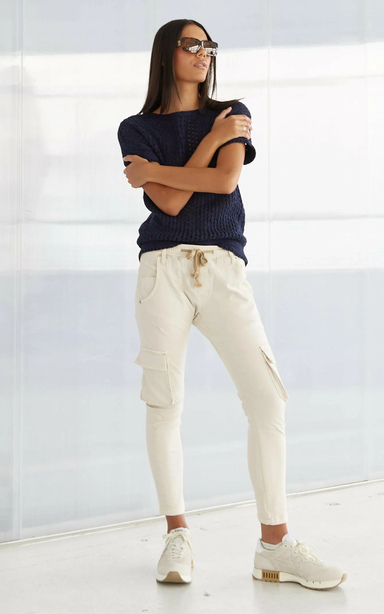 Active Cargo Cream Jeans