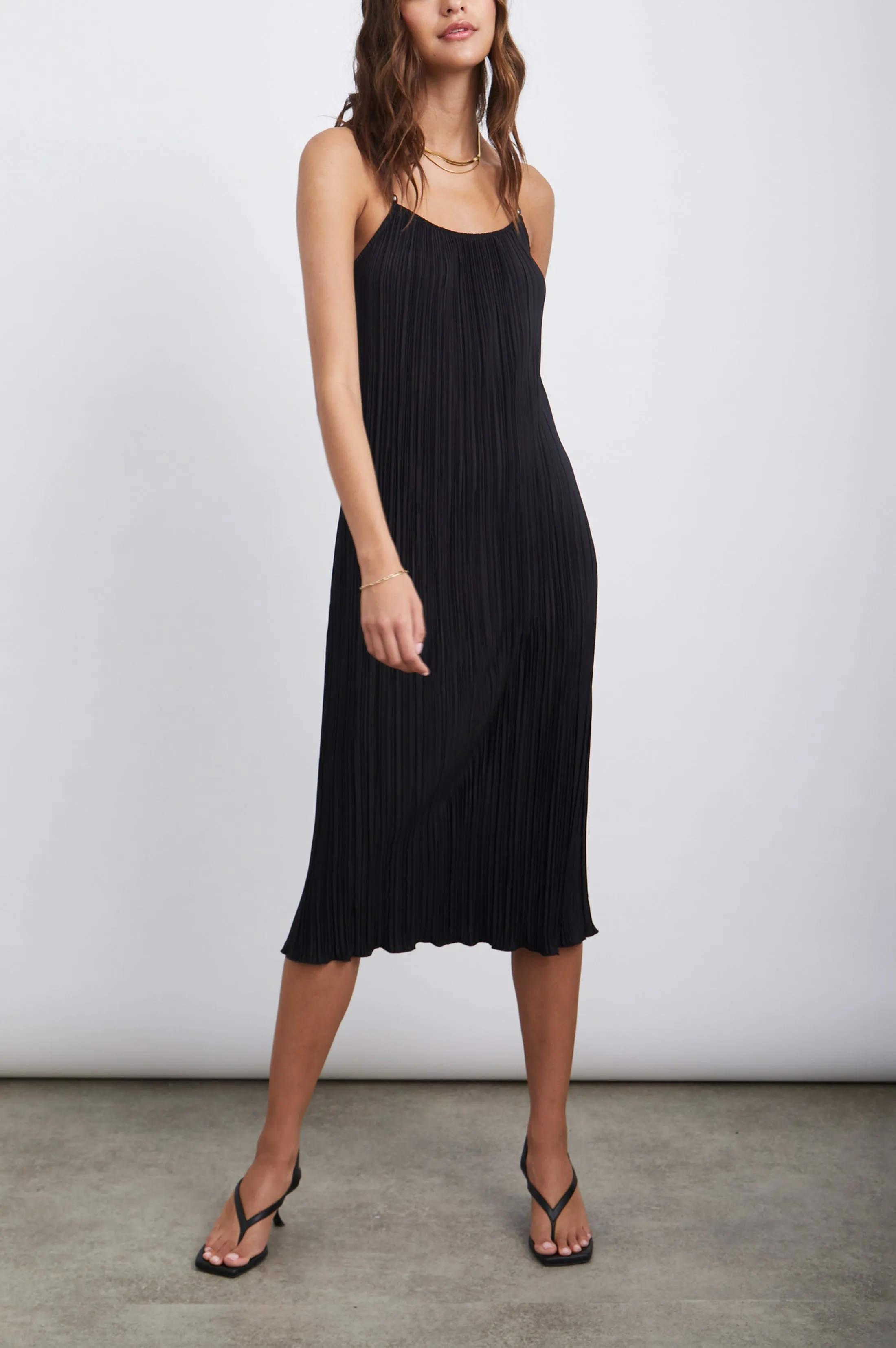 AMI DRESS - BLACK