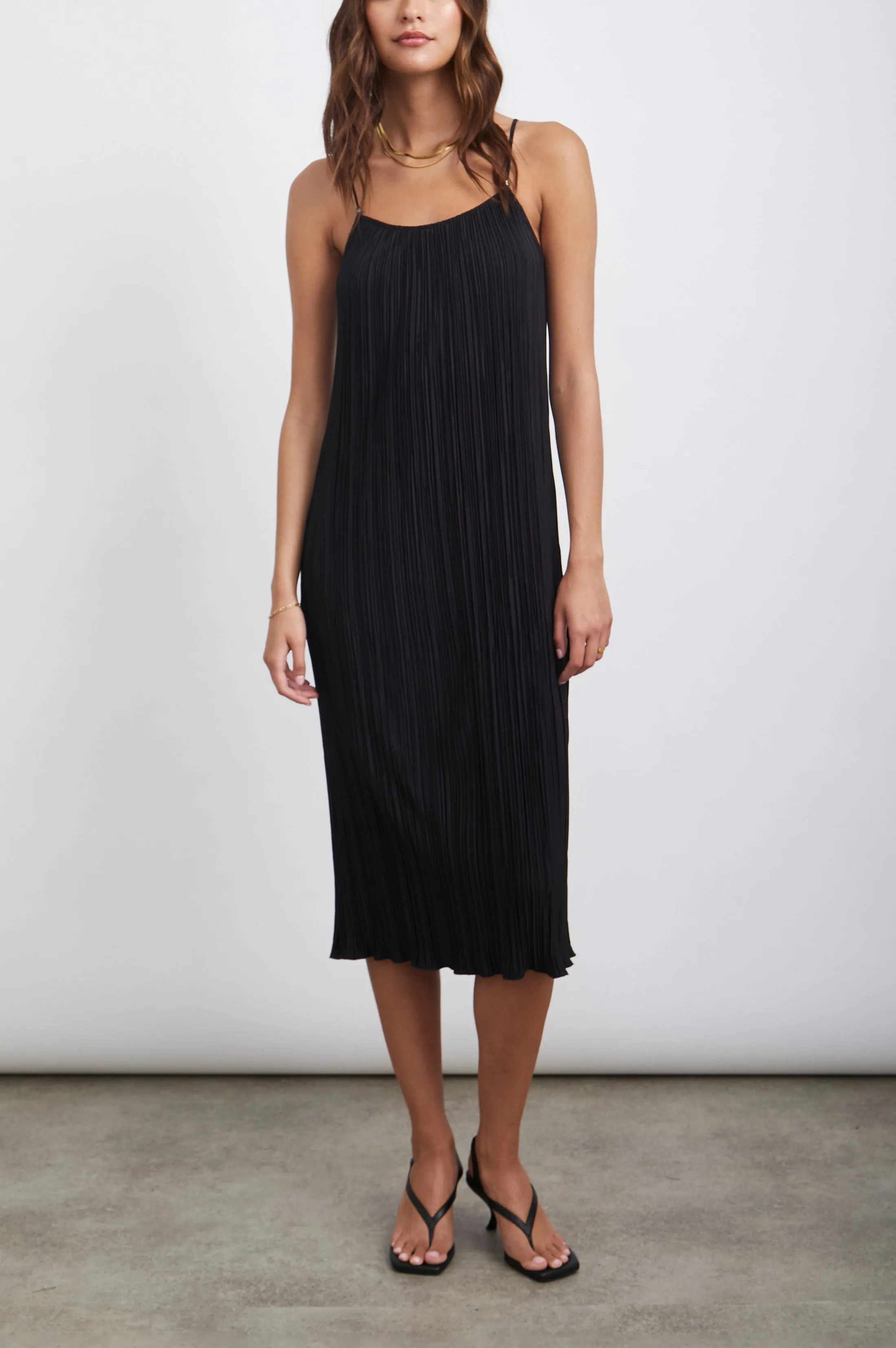 AMI DRESS - BLACK