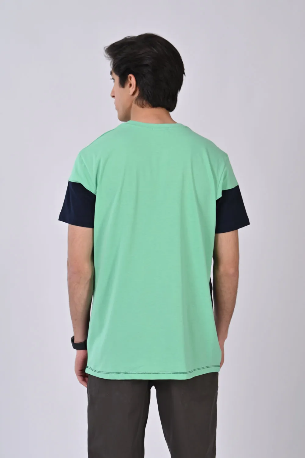 COLOR BLOCKING TEE
