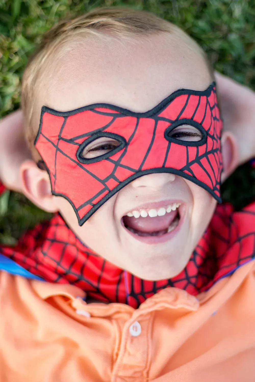 Great Pretenders Spider Cape Set with Mask and Cuffs