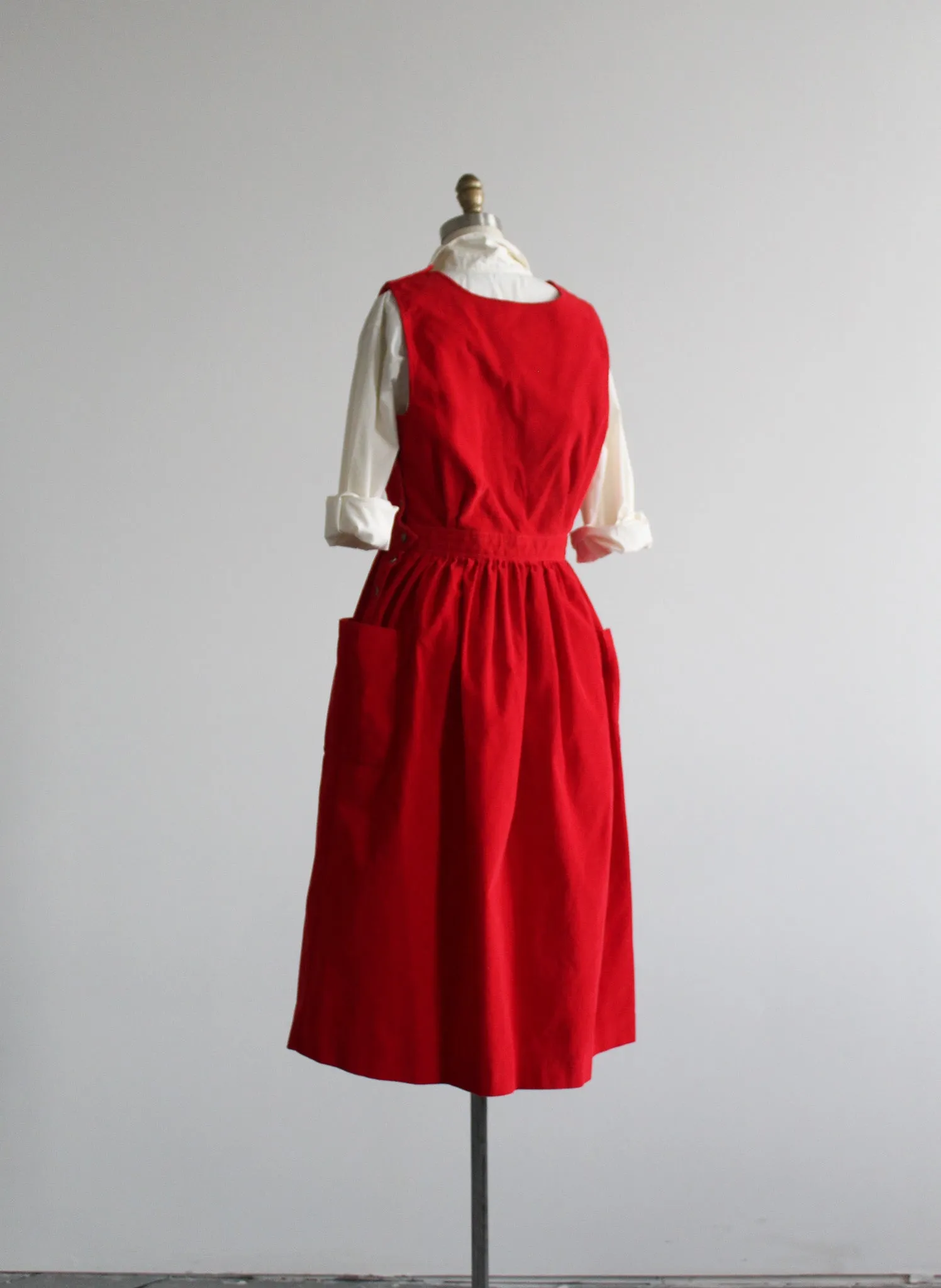 hollyhock pinafore