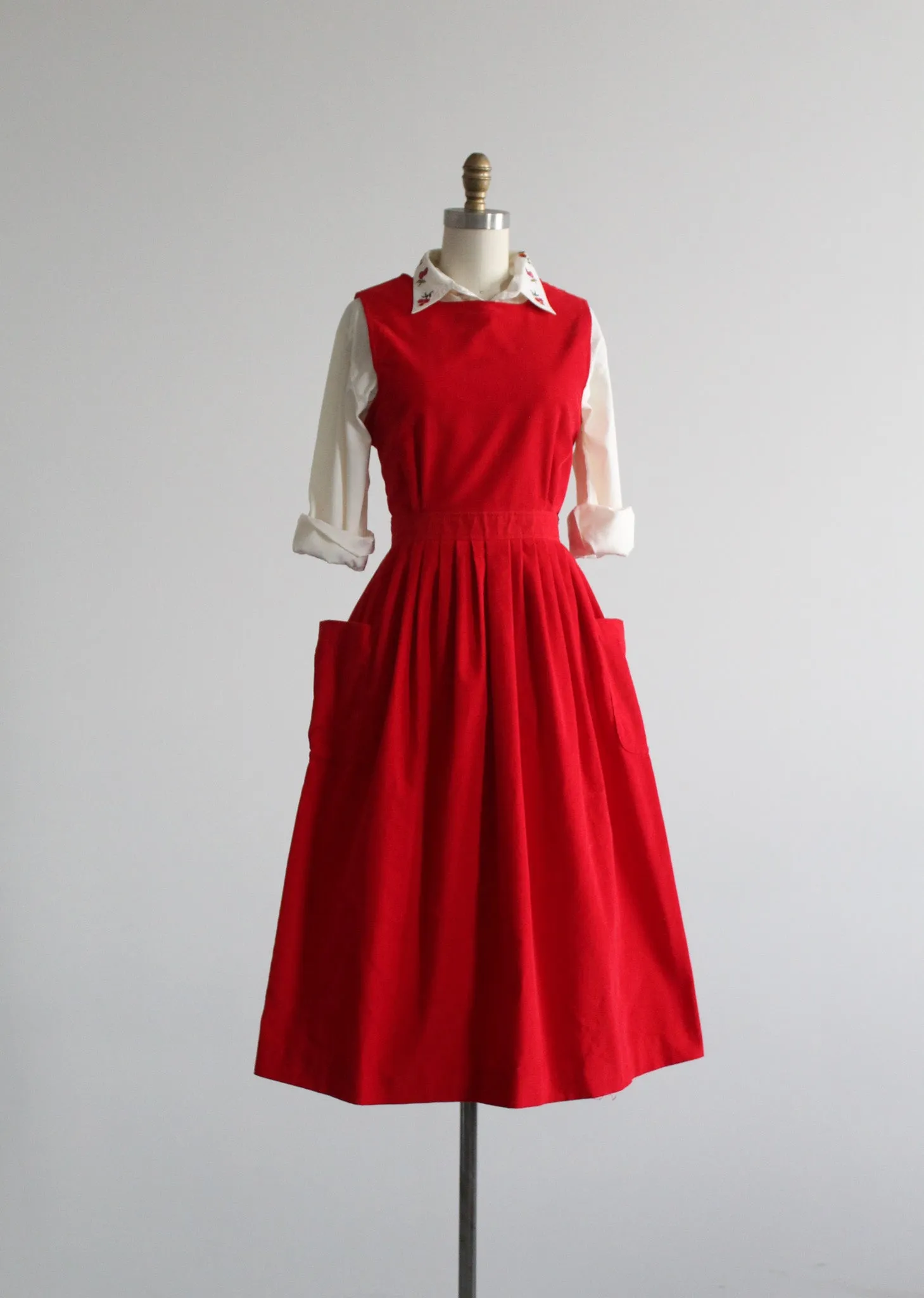 hollyhock pinafore