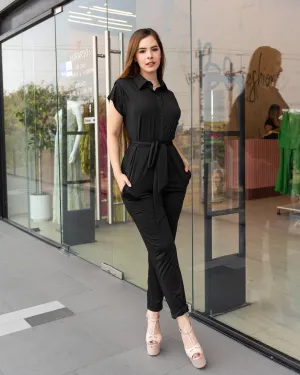 Jumpsuit solido con solapa y botones frontales