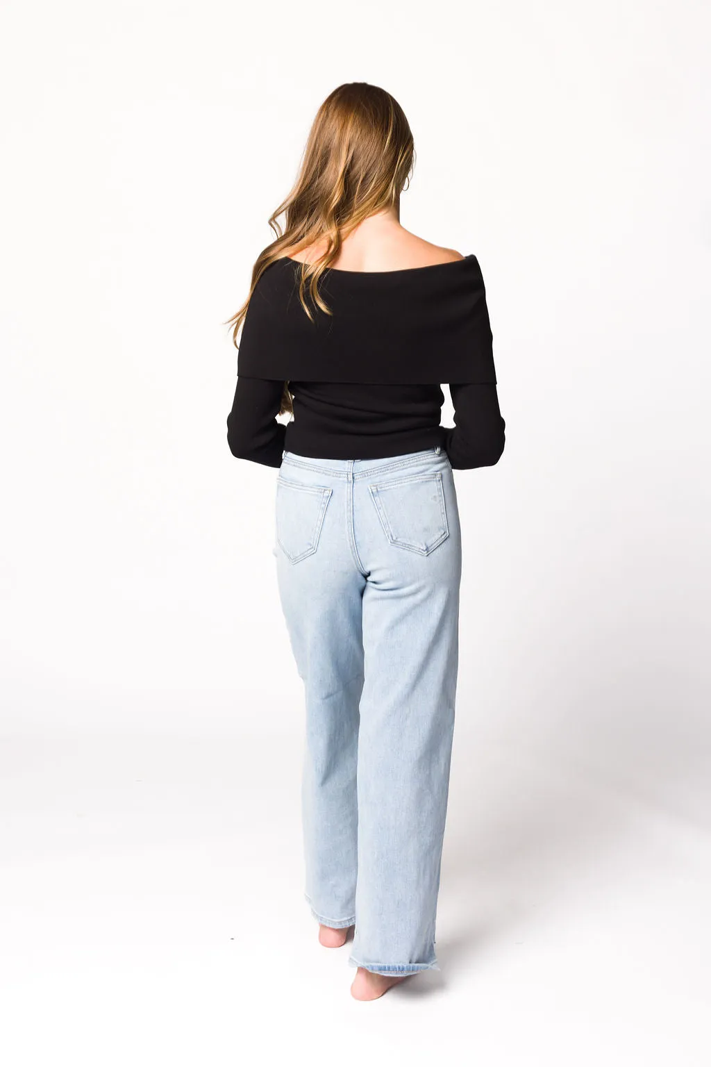 Kristin Off-the-Shoulder Sweater Top in Black