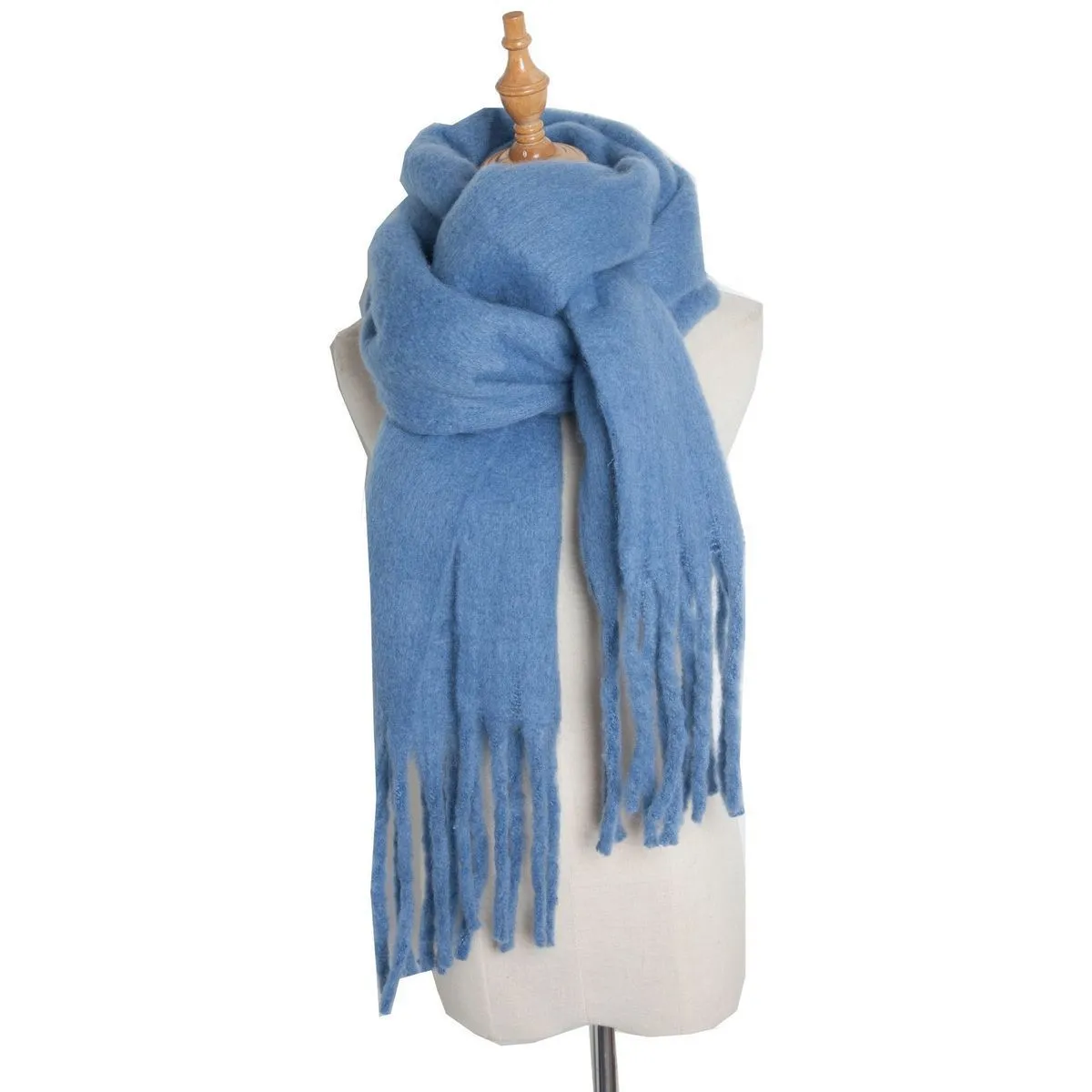 Thick Women's Scarf in Mohair Twist Braid, Stylish Plush Winter Accessory for Warmth and Elegance