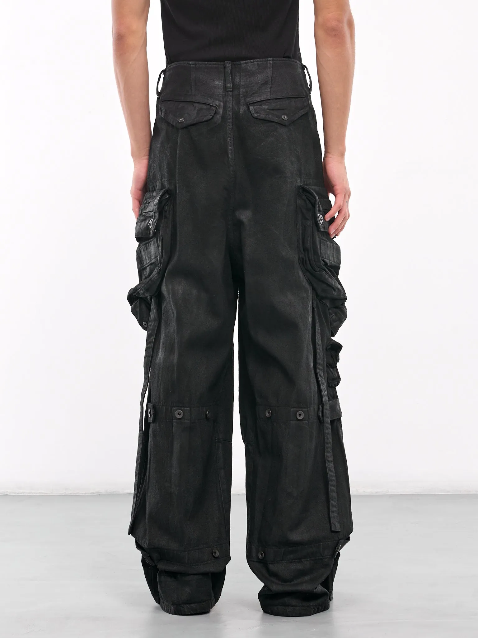 Waxed Cargo Pants (879PAM3-C-BLACK)