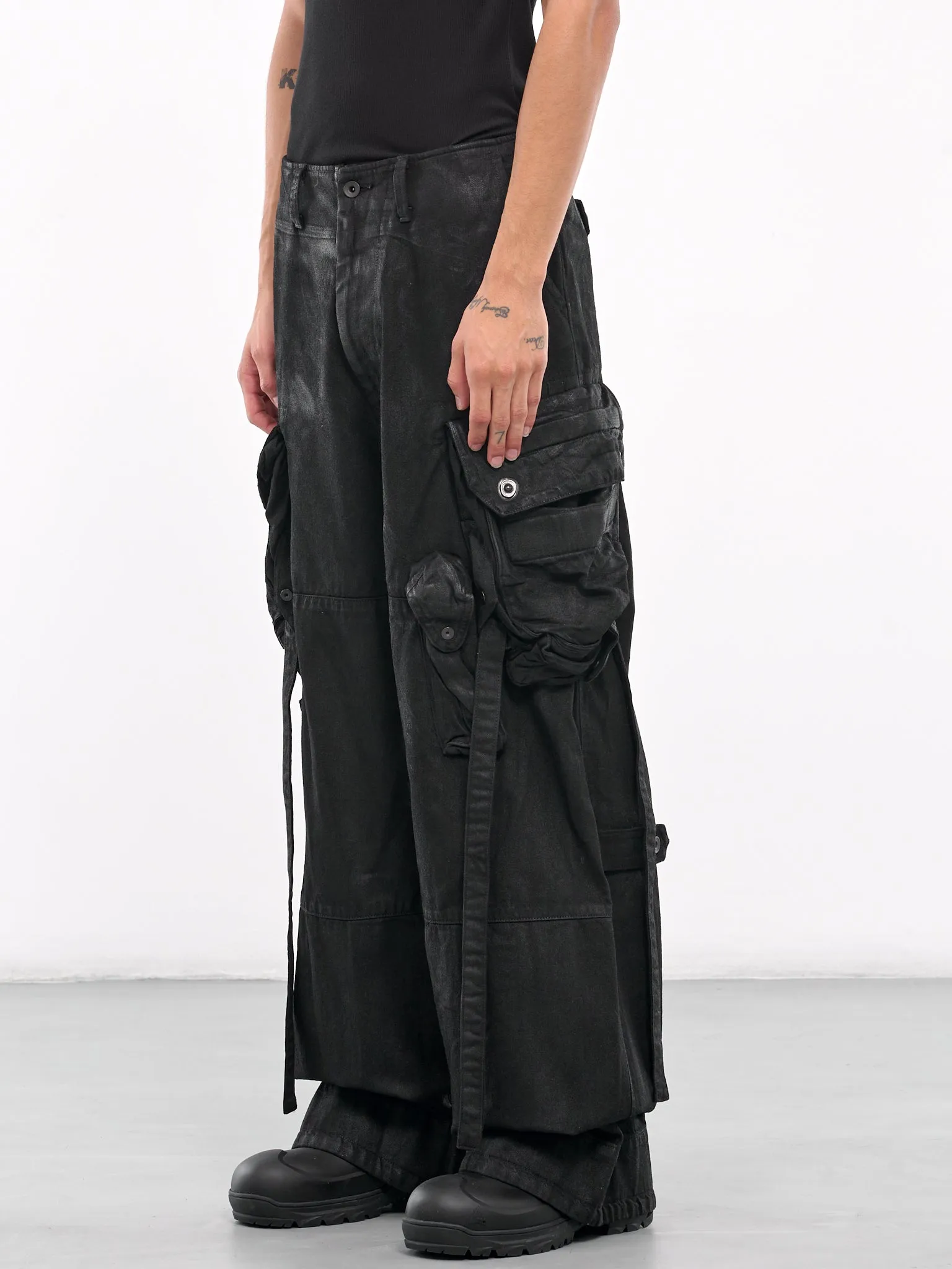 Waxed Cargo Pants (879PAM3-C-BLACK)